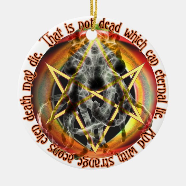 Ornamento De Cerâmica Isso não é morto que pode mentir eternamente (Frente)