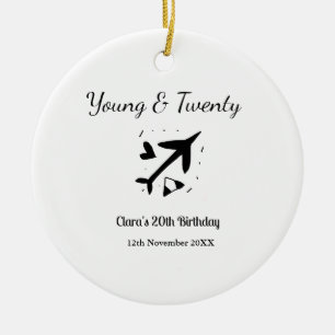 Ornamento De Cerâmica Jovem e vinte aventura feliz aniversário adicione