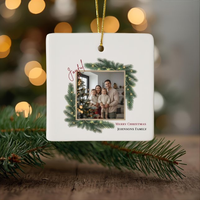 Ornamento De Cerâmica Joyful Christmas Personalized Family Photo  (Criador carregado)