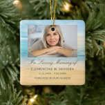 Ornamento De Cerâmica Keepsawn Lembrance Beach Photo<br><div class="desc">Tema de praia com seu ornamento de fotos favorito. É utilizada a escrita e a tipografia moderna. Na parte de trás está a oração que pode ser personalizada sobre a praia.</div>