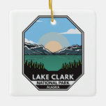 Ornamento De Cerâmica Lago Clark National Park Minimo Retro Emblem<br><div class="desc">Lago Clark vetor trabalho de arte design. O parque é uma terra de beleza impressionante. O vapor vulcânico,  a salmoura,  o urso forrageiro e as montanhas rugosas refletem-se em lagos turquesas em xisto.</div>