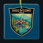 Ornamento De Cerâmica Lago de Como Italia Viagem Art Crachá<br><div class="desc">Design de arte vetorial do Lago Como. O lago Como,  no Norte da Lombardia,  na Itália,  é uma zona de alto escalão conhecida pela sua paisagem dramática,  colocada contra os pés dos Alpes.</div>