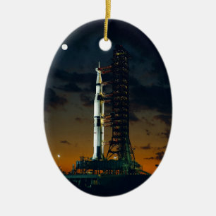 Ornamento De Cerâmica Legal Colorida Missão Lua Apollo em Launchpad