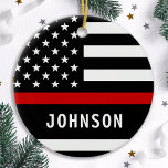 Ornamento De Cerâmica Linha Vermelha Moderna Personalizada do Bombeiro<br><div class="desc">Ornament Thin Red Line Personalizado - bandeira americana em cores de bandeira de bombeiro, design vermelho preto moderno. Personalize com o nome do bombeiro ou o departamento de bombeiros. Este ornamento personalizado de bombeiros é perfeito para os departamentos de bombeiros, serviço de bombeiros, ou como um departamento de guardas de...</div>