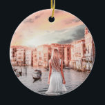 Ornamento De Cerâmica Loira Em Veneza Romântica<br><div class="desc">Um Jovem Louro Em Veneza Romântica Na Itália</div>
