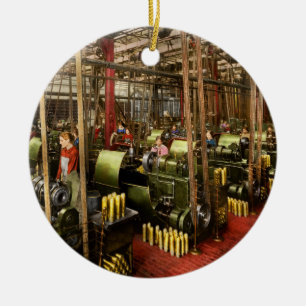 Ornamento De Cerâmica Machinista - Guerra - Cintos e Bombas 1916