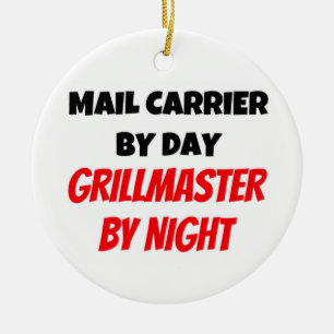 Ornamento De Cerâmica Mail Carrier by Day Grillmaster by Night