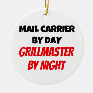 Ornamento De Cerâmica Mail Carrier by Day Grillmaster by Night