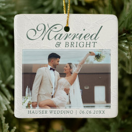 Ornamento De Cerâmica Married and Bright Photo Keepsake Wedding