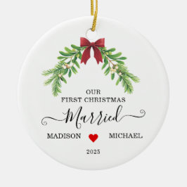 Ornamento De Cerâmica Married First Christmas Mistletoe Holiday