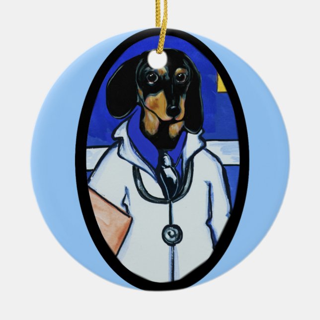 ORNAMENTO DE CERÂMICA MÉDICO DOXIE  (Frente)