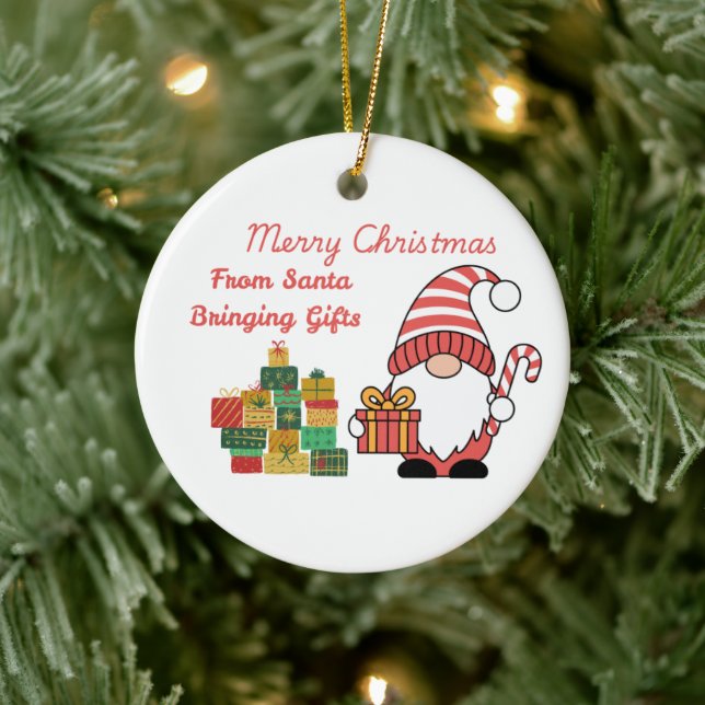 Ornamento De Cerâmica Merry Christmas From Santa Bringing Gifts on a  (Árvore)