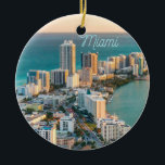 Ornamento De Cerâmica Miami South Beach Ocean View<br><div class="desc">Ornamento de Miami South Beach.</div>