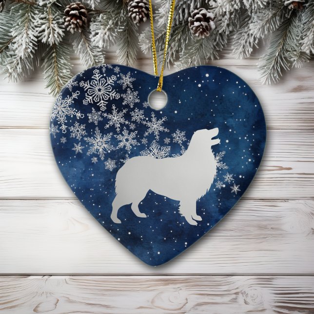 Ornamento De Cerâmica Midnight Blue Silver Snowflake Australian Shepherd (Criador carregado)