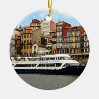 Ornamento De Cerâmica Milenio faz o barco de Douro, Porto, Portugal