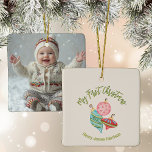 Ornamento De Cerâmica Mínimo de Gênero Neutro de Natal do Bebê<br><div class="desc">O primeiro enfeite personalizado de manutenção personalizado de um bebê neutro no Natal com foto no verso. Criado de Enfeites de natal brancos desenhados à mão. Arte original de Leslie Larson.</div>