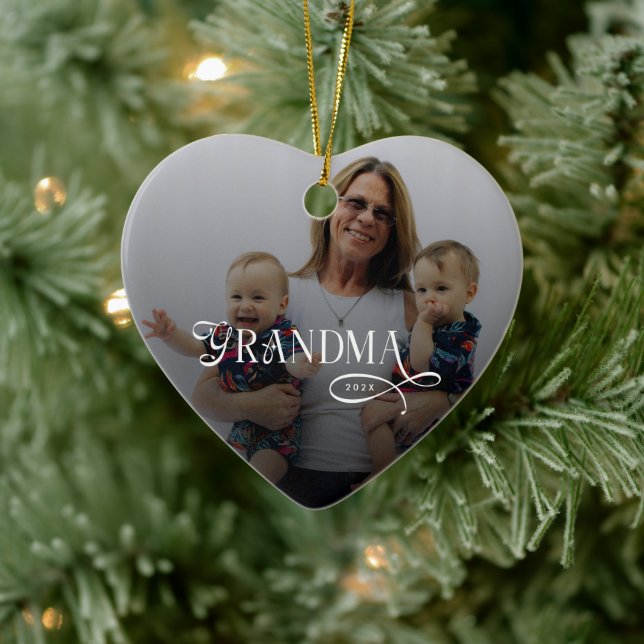 Ornamento De Cerâmica Modern Grandma Photo Personalized (Árvore)