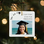 Ornamento De Cerâmica Modern photo Graduate<br><div class="desc">Celebrate your graduate’s milestone with this elegant personalized Graduation Ornament. Featuring a custom photo, class year, school name, and graduate’s name, this keepsake adds a meaningful touch to your décor and makes a cherished reminder of this special achievement. The design includes the playful “She did it!” script and a classic...</div>