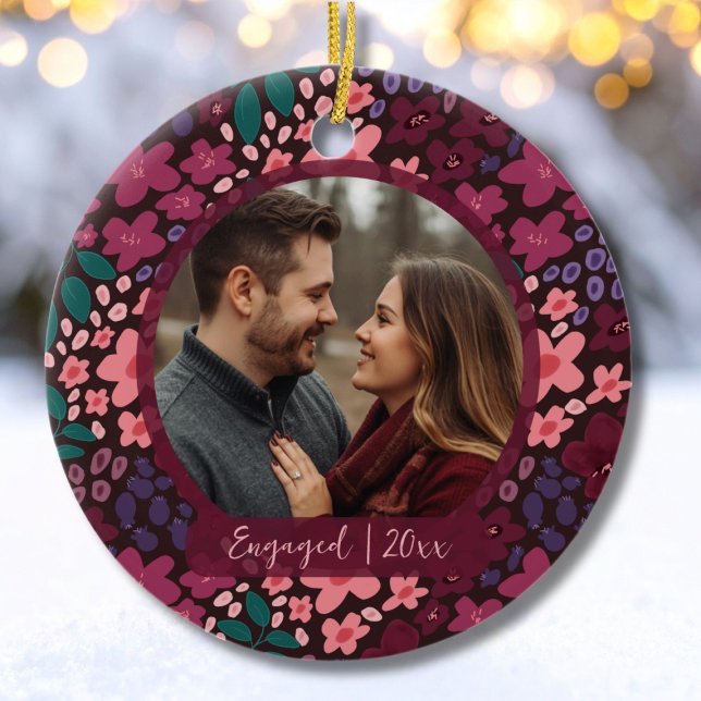 Ornamento De Cerâmica Modern Script Elegant Engagement Photo Keepsake  (Engaged Holiday Photo Ornament Keepsake)