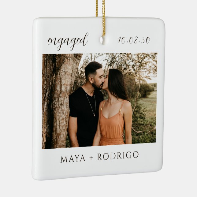 Ornamento De Cerâmica Modern Script Rustic Engagement Photo Keepsake  (Direito )