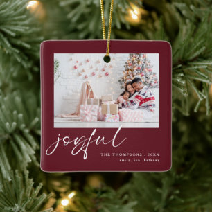 Ornamento De Cerâmica Moderno 2 Foto Joyful Script Christmas Burgundy