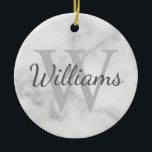 Ornamento De Cerâmica Monograma Personalizado e Marca Marble Look<br><div class="desc">Monograma Personalizado e Dif de Nome apresentam nome personalizado no estilo de fonte do script da cinza e monograma no estilo de fonte da cinza-luz como fundo, no fundo da aparência do mármore branco. Perfeito para feriado, reagrupamento familiar e quaisquer ocasiões especiais. Observe que os detalhes do mármore são simulados...</div>