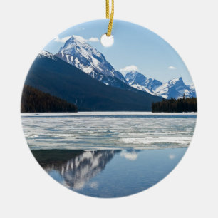 Ornamento De Cerâmica Montanhas rochosas refletindo no lago de Maligne