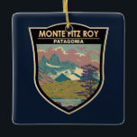 Ornamento De Cerâmica Monte Fitz Roy Patagonia Viagem Art Vintage<br><div class="desc">Monte Fitz Roy num estilo de arte vetorial. Monte Fitz Roy é uma montanha na Patagônia,  na fronteira entre a Argentina e o Chile.</div>