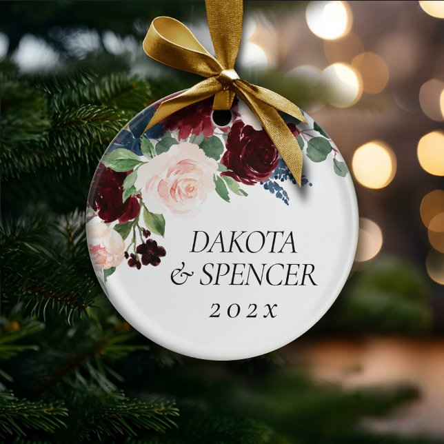 Ornamento De Cerâmica Moody Passions | Rosa De Vinho Roxo Dramático (Criador carregado)