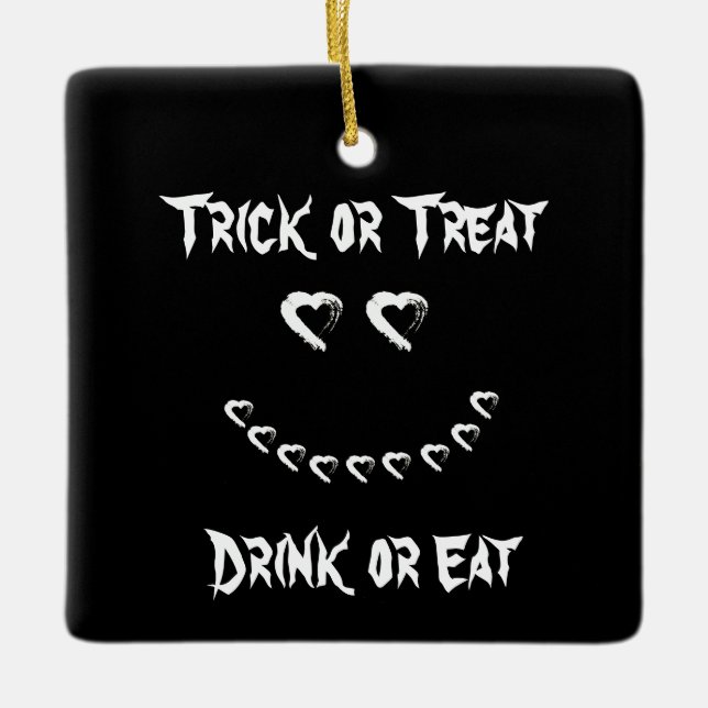 Ornamento De Cerâmica Moon Heart Halloween Trick ou Treat Ornament (Frente)