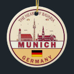 Ornamento De Cerâmica Munich Germany City Skyline Emblem<br><div class="desc">Design de arte colorida e minimalista de Munique,  com monumentos e marcos da cidade na Alemanha.</div>