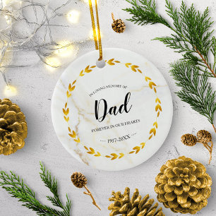 Ornamento De Cerâmica Na Adorável Memória Do Memorial De Pai Dourado Wre