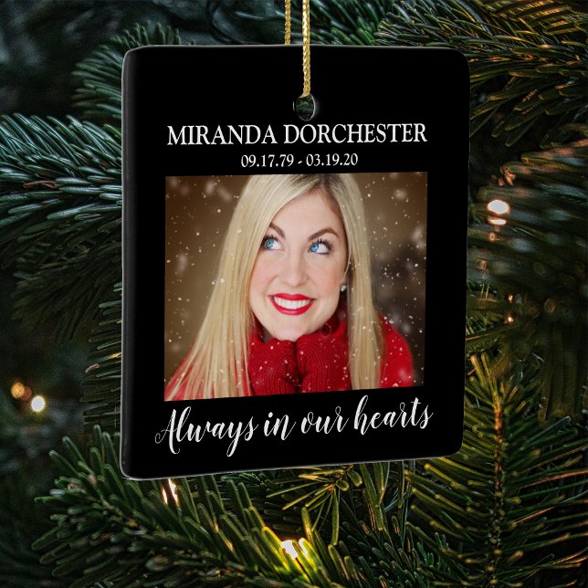 Ornamento De Cerâmica Na árvore de Natal Memória de Amor (Criador carregado)