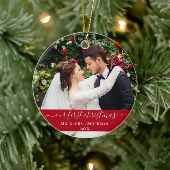 Ornamento De Cerâmica Na moda Script Nosso Primeiro Natal Vermelho (Árvore)