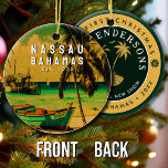 Ornamento De Cerâmica Nassau Palm Tree Bahamas Vintage Souvenirs 80s<br><div class="desc">Este retrô Nassau, da design das Bahamas Vintage, faz um excelente de Natal ou presente de aniversário para fãs de Nassau Nassau, é a capital das Bahamas. O retroverão vibes design é um presente perfeito para amantes de viagem e fãs de destinos tropicais. Você pode personalizar e modificar este modelo...</div>