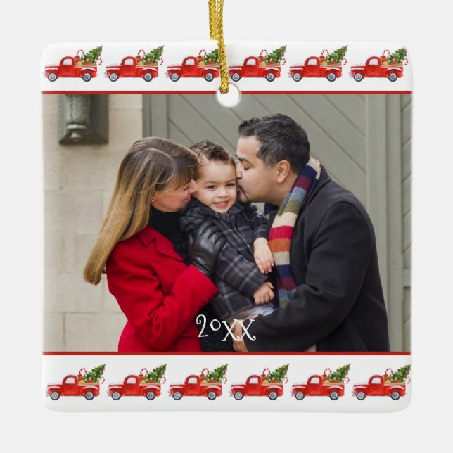 Ornamento De Cerâmica Natal de Caminhão Vermelho Personalizado da Famíli (Frente)
