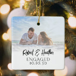Ornamento De Cerâmica Natal do Noivado de Imagens de Casal Personalizado<br><div class="desc">Comemore seu noivado ou o primeiro Natal como um casal casado com nosso Casal Personalizado Picture Noivado Natal Cerâmica Ornament. Este adorável ornamento apresenta uma design personalizável que mostra uma foto apreciada de você e seu parceiro, fazer uma recordação perfeita de sua ocasião especial. Ideal para recém-casados ou aqueles que...</div>