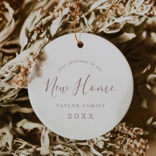 Ornamento De Cerâmica Natal Mínimo De Rosa 1 rua Em Nossa Nova Foto Par