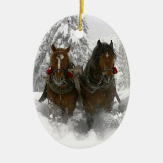 Ornamento De Cerâmica Natal puxado a cavalo do trenó