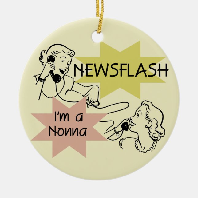 Ornamento De Cerâmica Newsflash eu sou camiseta e presentes de um Nonna (Frente)