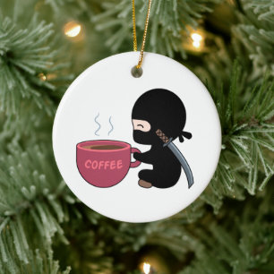 Ornamento De Cerâmica Ninja Minúsculo com Caneca de Café Grande