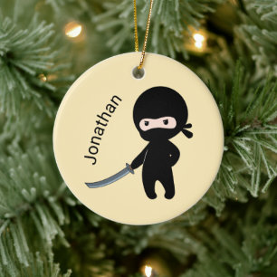 Ornamento De Cerâmica Ninja zangado, nome personalizado em amarelo