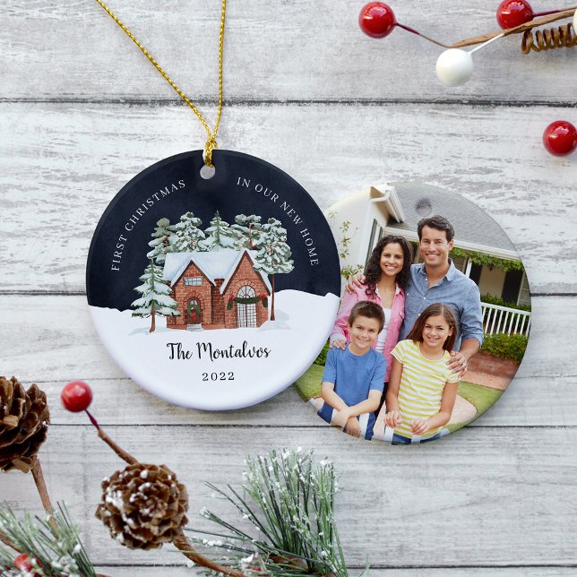 Ornamento De Cerâmica Noite de inverno Primeiro Natal em Nossa Nova Casa (Criador carregado)