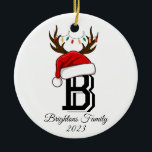 Ornamento De Cerâmica Nome da Família Monogramas Papai Noel Natal<br><div class="desc">Nome da Família Monogramas Papai Noel Natal</div>