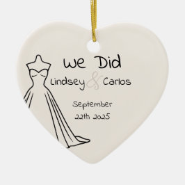 Ornamento De Cerâmica Nome do casamento do Ornament cerâmico primeiro na