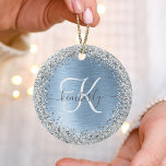Ornamento De Cerâmica Nome do Monograma da Glitter de Prata de Metal Bru<br><div class="desc">Personalize facilmente esse design de ornamento chic moderno com brilho bonito prateado brilhante em um fundo metálico azul escovado.</div>