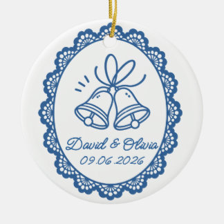 Ornamento De Cerâmica Nomes do Casal e Data dos Sininhos de Casamento