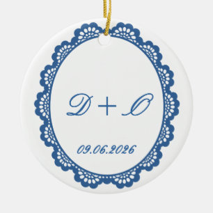 Ornamento De Cerâmica Nomes e Data do Brinde de Champanhe de Casamento