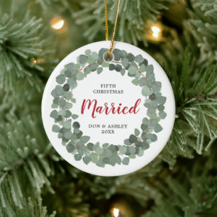 Ornamento De Cerâmica Nosso 5 de Natal Casado com Sage Verde Personaliza