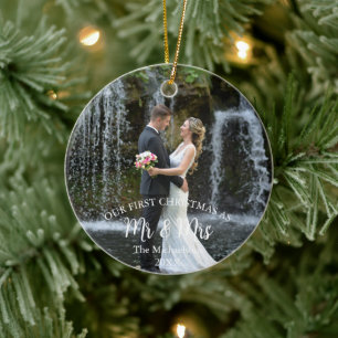 Ornamento De Cerâmica Nosso Natal de 1rua como Sr. e Sra. Wedding Photo